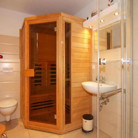 Doppelhaushaelfte Duenenrose, Glowe, Cleaning Included Prázdninový dům
